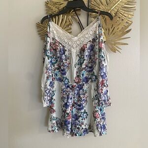 Sans Souci Crochet Lace Floral Jumper (Shorts)